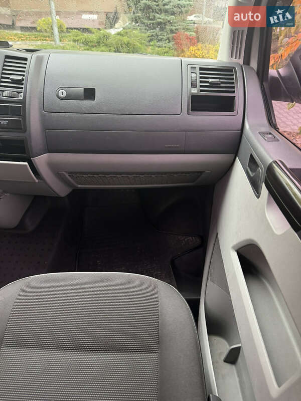 Минивэн Volkswagen Transporter 2010 в Броварах фото 17 Минивэн Volkswagen Transporter 2010 в Броварах