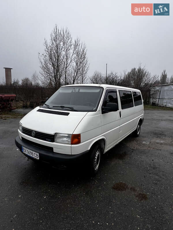 Минивэн Volkswagen Transporter 2001 в Хмельницком