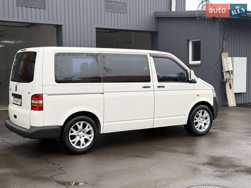 Минивэн Volkswagen Transporter 2004 в Полтаве