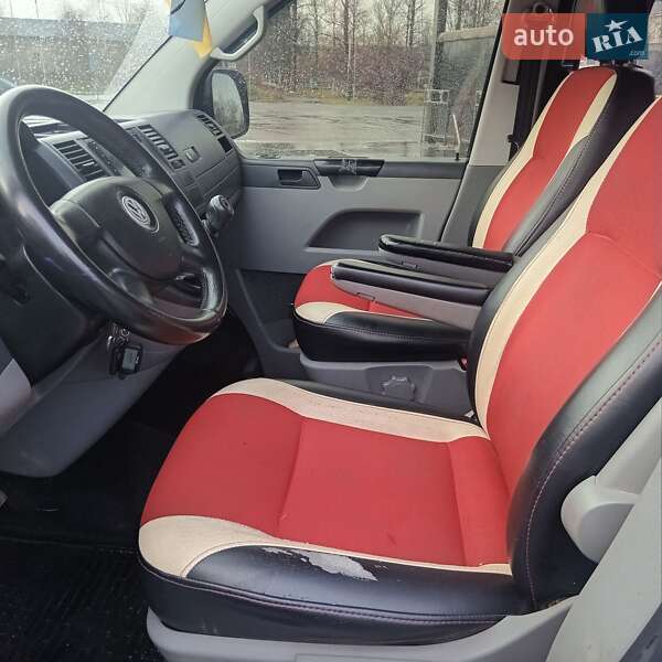 Мінівен Volkswagen Transporter 2007 в Івано-Франківську