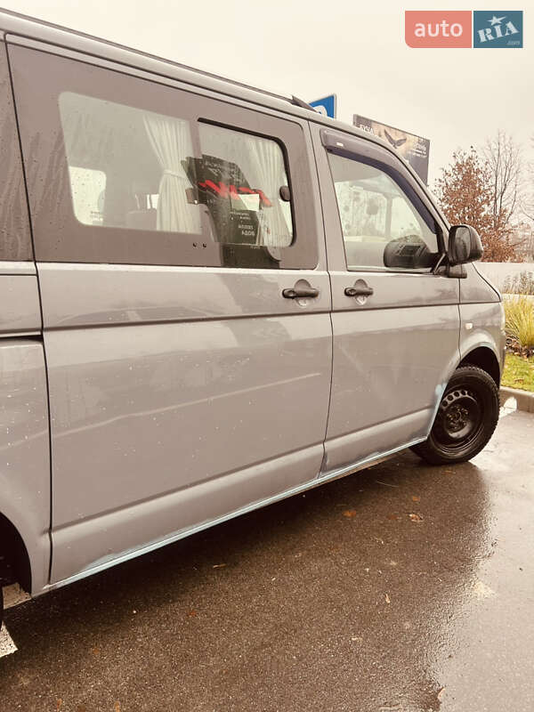 Минивэн Volkswagen Transporter 2010 в Клавдиевом-Тарасове