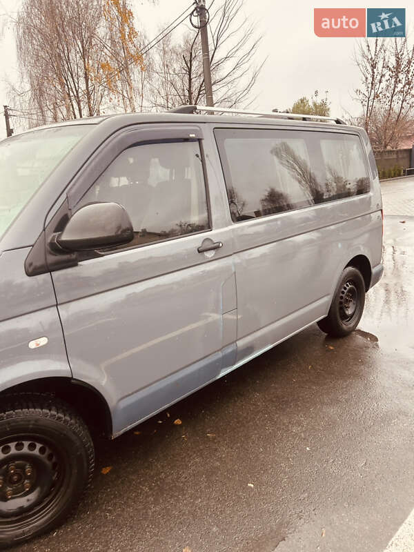 Минивэн Volkswagen Transporter 2010 в Клавдиевом-Тарасове