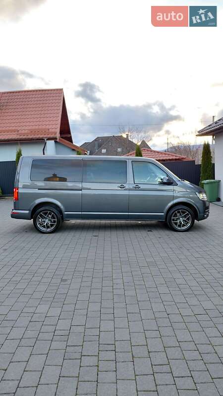Минивэн Volkswagen Transporter 2019 в Долине