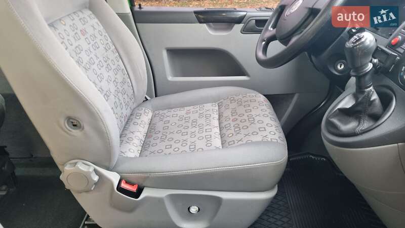 Минивэн Volkswagen Transporter 2009 в Дубно фото 16 Минивэн Volkswagen Transporter 2009 в Дубно