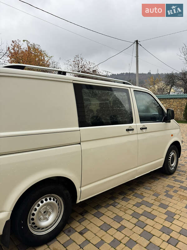 Мінівен Volkswagen Transporter 2005 в Могилів-Подільському