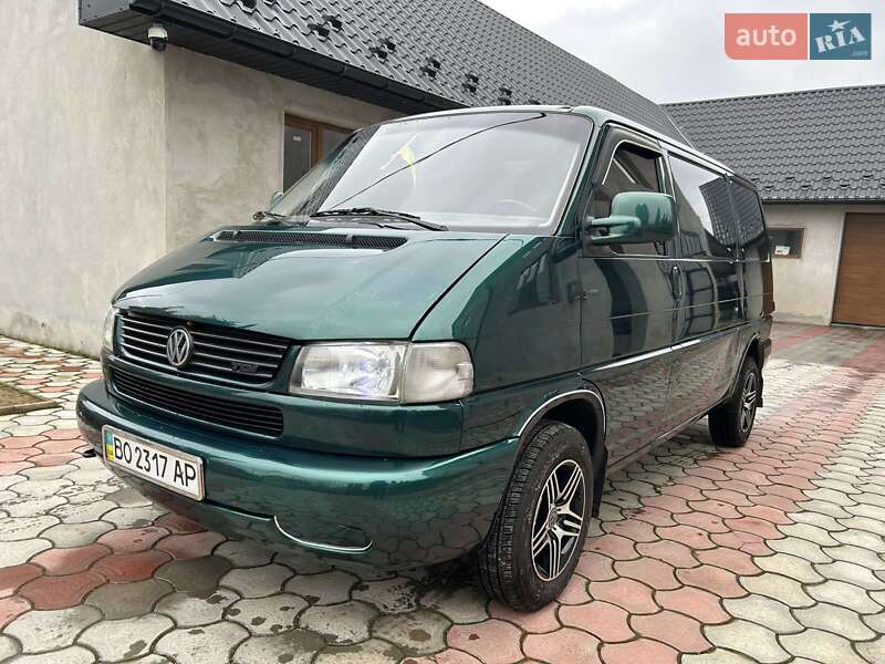 Грузовой фургон Volkswagen Transporter 2002 в Надворной