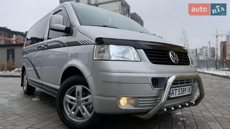 Минивэн Volkswagen Transporter 2005 в Ивано-Франковске