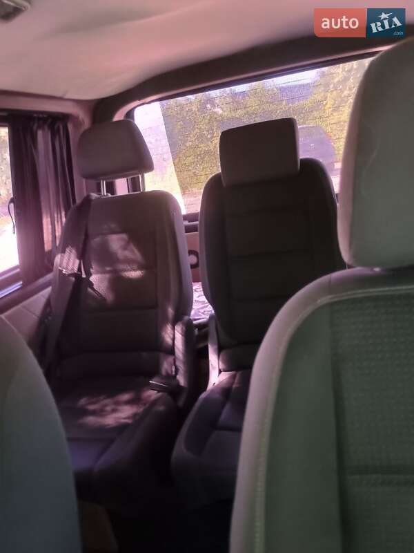 Мінівен Volkswagen Transporter 2006 в Чернігові
