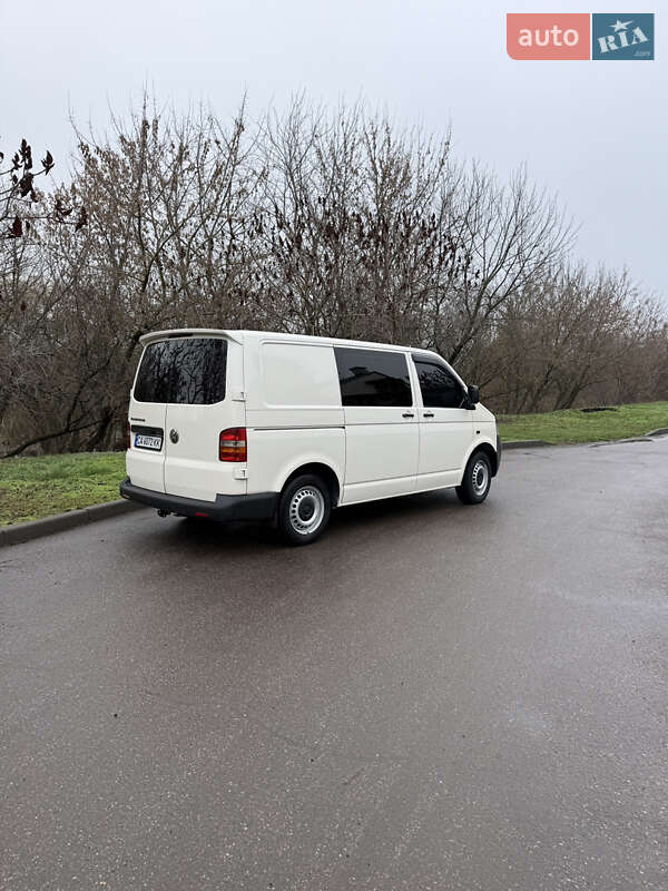 Минивэн Volkswagen Transporter 2005 в Смеле