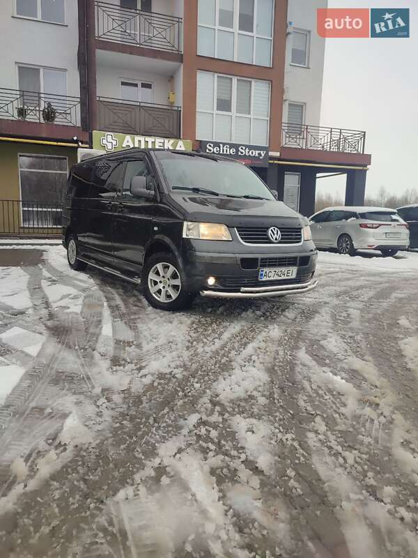 Минивэн Volkswagen Transporter 2005 в Ратным