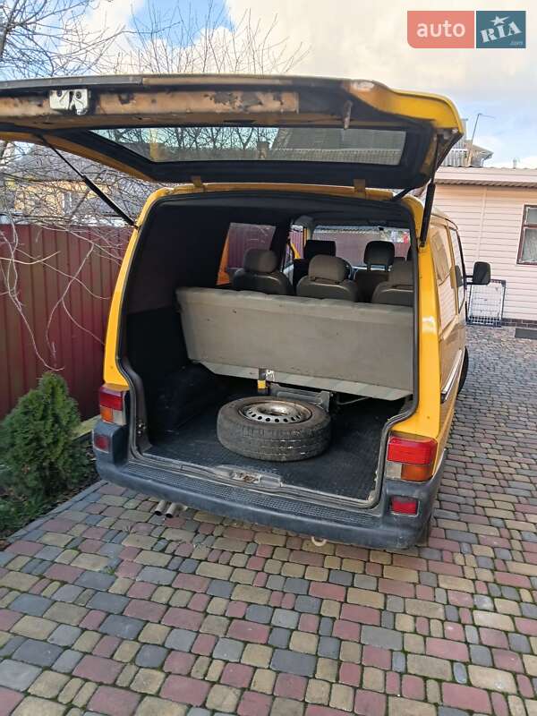 Минивэн Volkswagen Transporter 1998 в Костополе