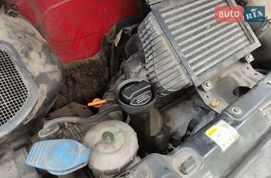 Грузовой фургон Volkswagen Transporter 2001 в Звягеле