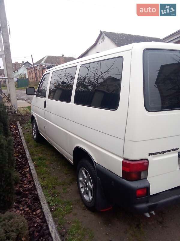 Минивэн Volkswagen Transporter 1998 в Виннице