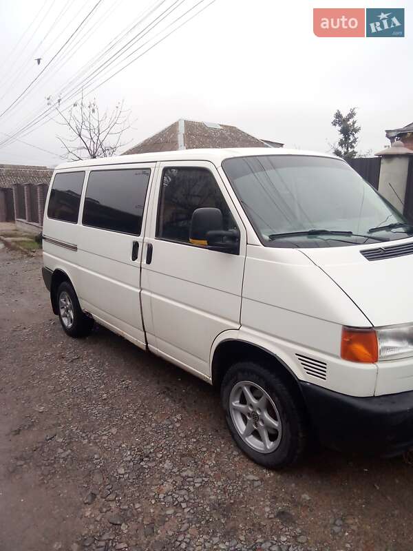 Минивэн Volkswagen Transporter 1998 в Виннице