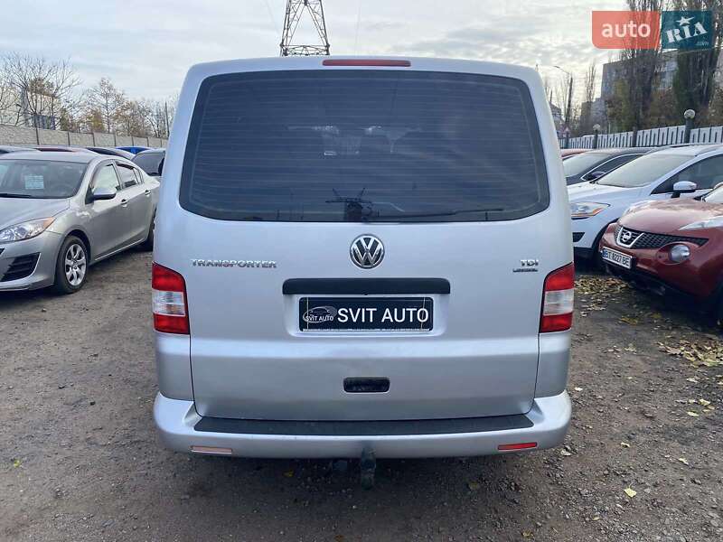 Мінівен Volkswagen Transporter 2010 в Миколаєві