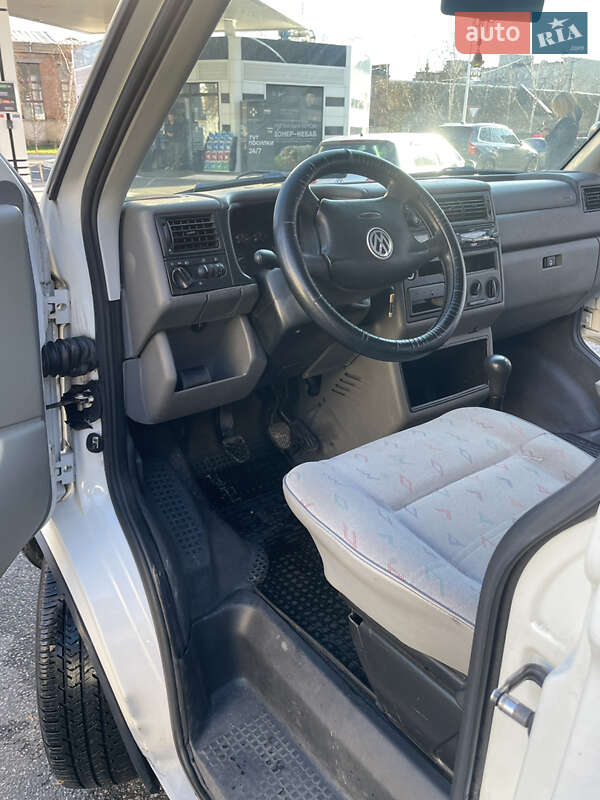 Мінівен Volkswagen Transporter 2002 в Черкасах