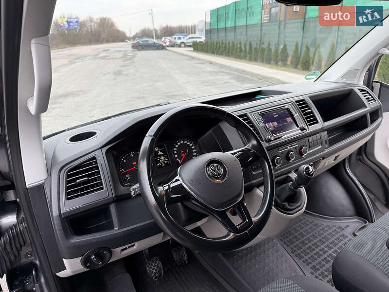 Вантажний фургон Volkswagen Transporter 2018 в Броварах