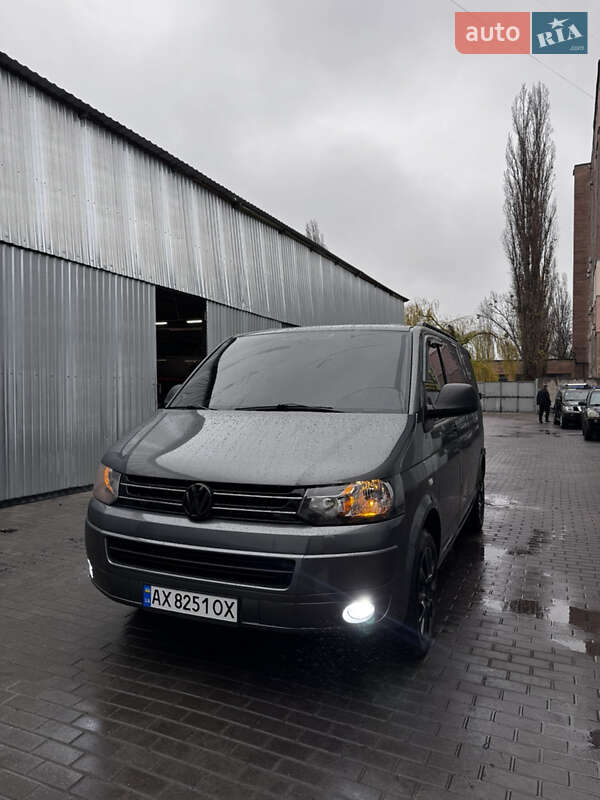 Volkswagen Transporter 2011