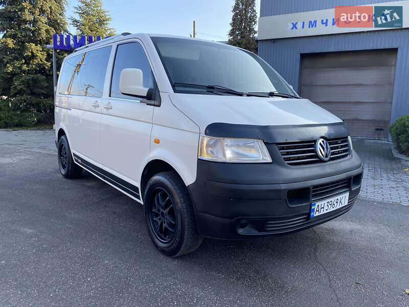 Минивэн Volkswagen Transporter 2006 в Павлограде