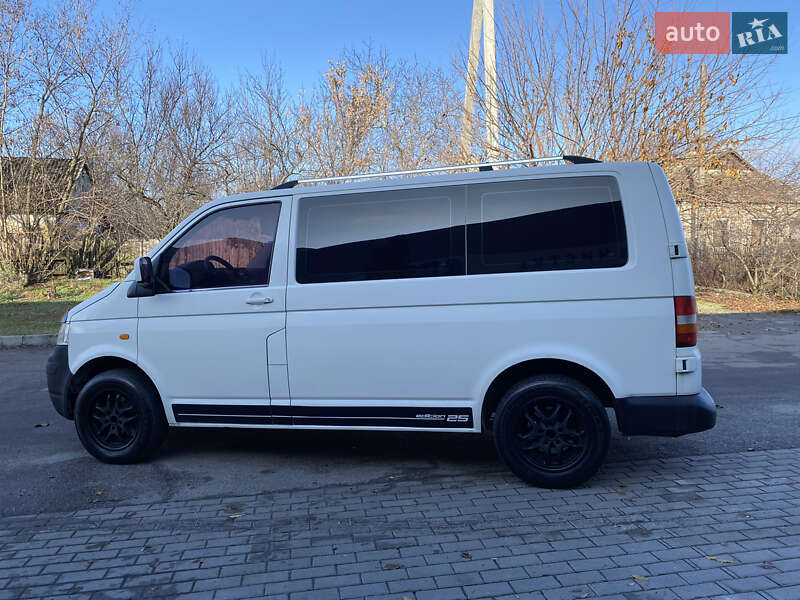 Минивэн Volkswagen Transporter 2006 в Павлограде