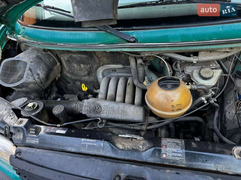 Минивэн Volkswagen Transporter 1998 в Виннице