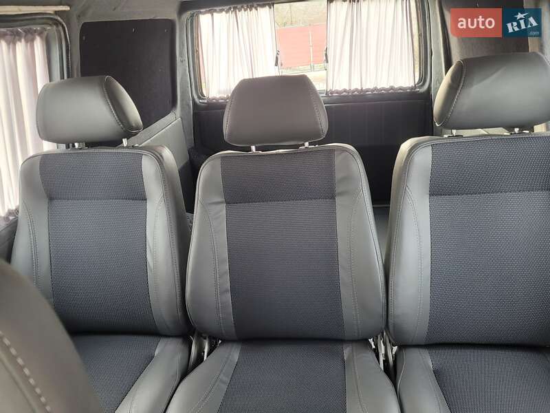 Мінівен Volkswagen Transporter 2003 в Жмеринці