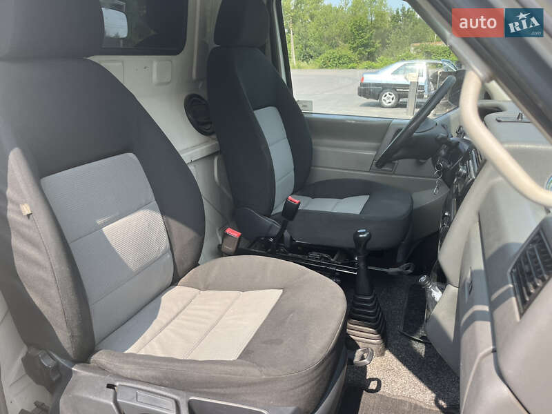 Вантажний фургон Volkswagen Transporter 2001 в Надвірній фото 22 Вантажний фургон Volkswagen Transporter 2001 в Надвірній