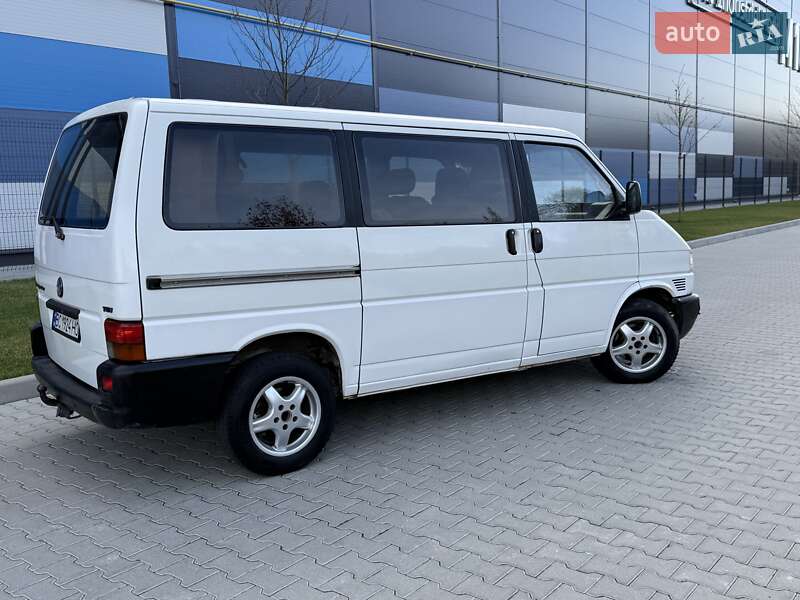 Мінівен Volkswagen Transporter 2000 в Львові
