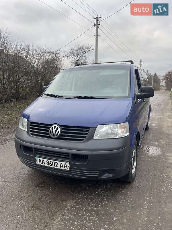 Мінівен Volkswagen Transporter 2006 в Острозі фото Мінівен Volkswagen Transporter 2006 в Острозі