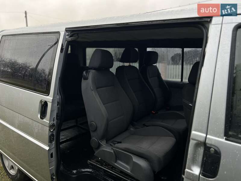 Мінівен Volkswagen Transporter 2003 в Надвірній
