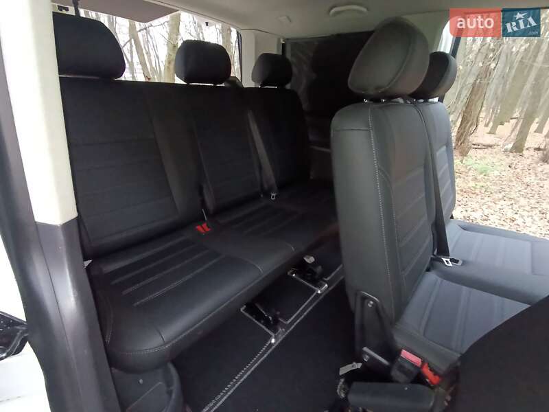 Мінівен Volkswagen Transporter 2020 в Києві