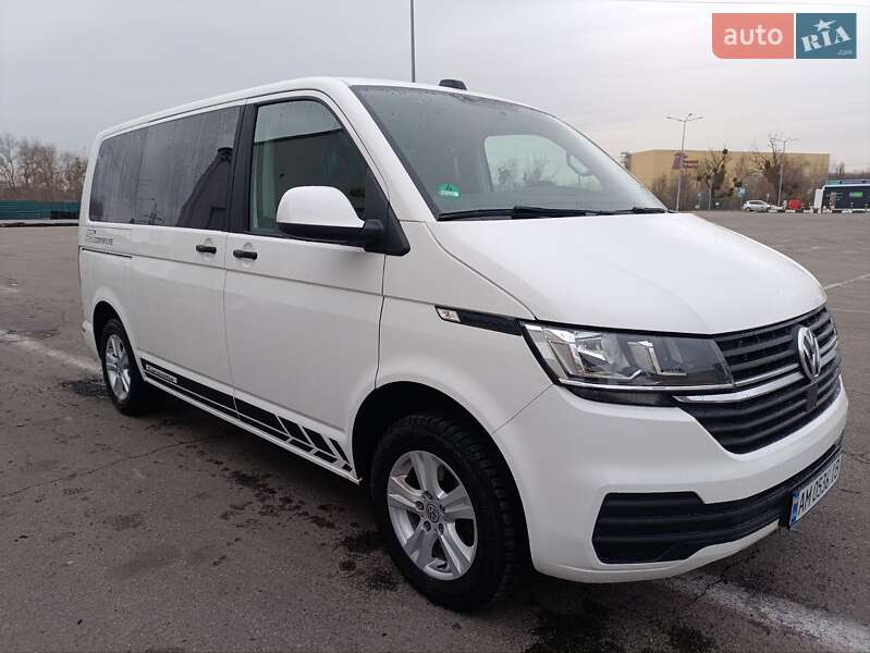 Мінівен Volkswagen Transporter 2020 в Києві