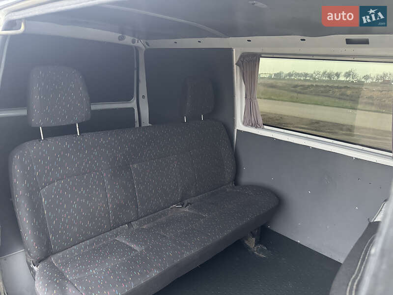 Мінівен Volkswagen Transporter 2000 в Одесі фото 18 Мінівен Volkswagen Transporter 2000 в Одесі