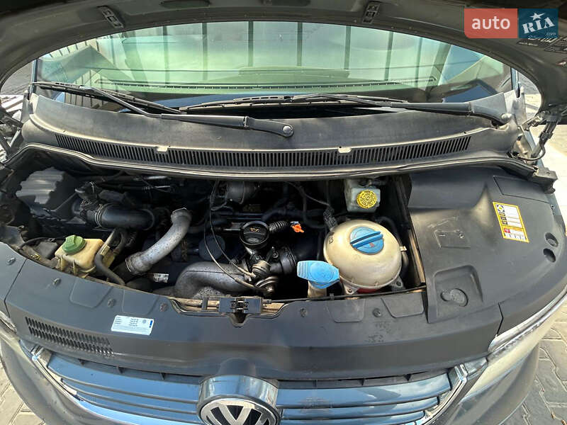 Мінівен Volkswagen Transporter 2006 в Хмельницькому