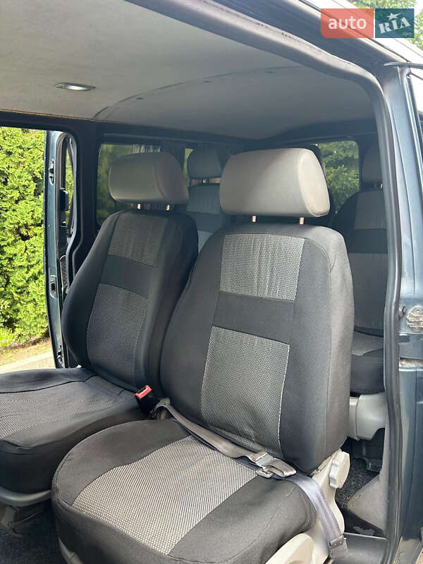 Мінівен Volkswagen Transporter 2006 в Хмельницькому