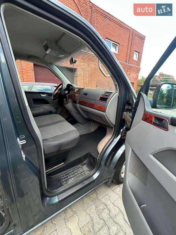 Мінівен Volkswagen Transporter 2006 в Хмельницькому