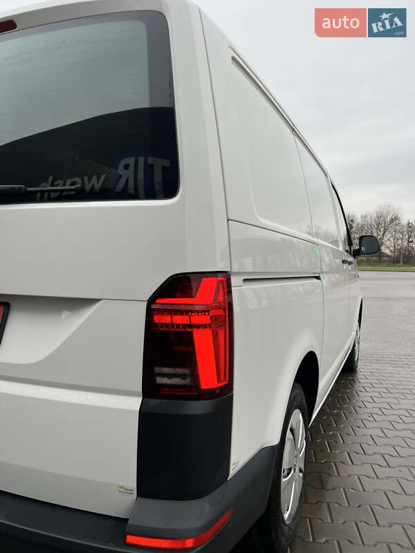 Грузовой фургон Volkswagen Transporter 2021 в Луцке