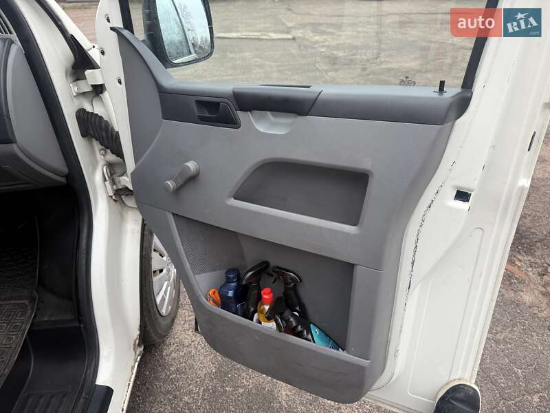 Грузовой фургон Volkswagen Transporter 2006 в Чернигове фото 16 Грузовой фургон Volkswagen Transporter 2006 в Чернигове