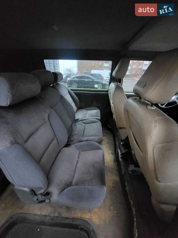 Мінівен Volkswagen Transporter 2002 в Києві