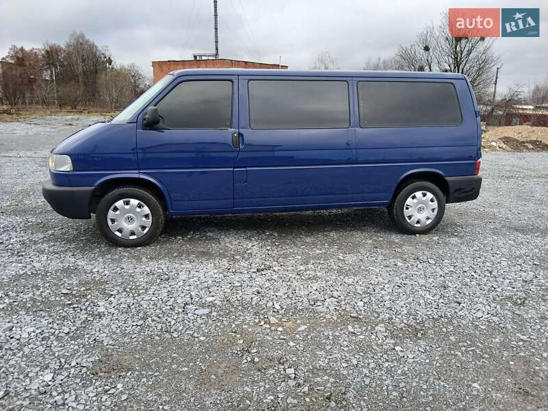 Мінівен Volkswagen Transporter 2003 в Рівному