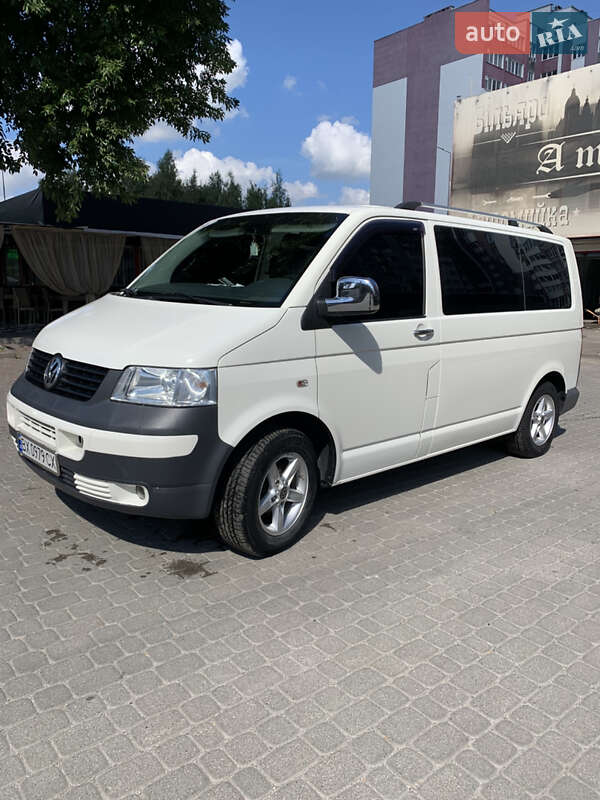 Минивэн Volkswagen Transporter 2006 в Хмельницком