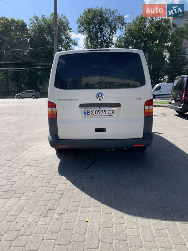 Минивэн Volkswagen Transporter 2006 в Хмельницком
