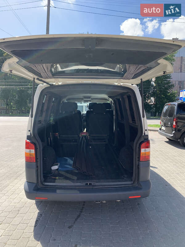 Минивэн Volkswagen Transporter 2006 в Хмельницком