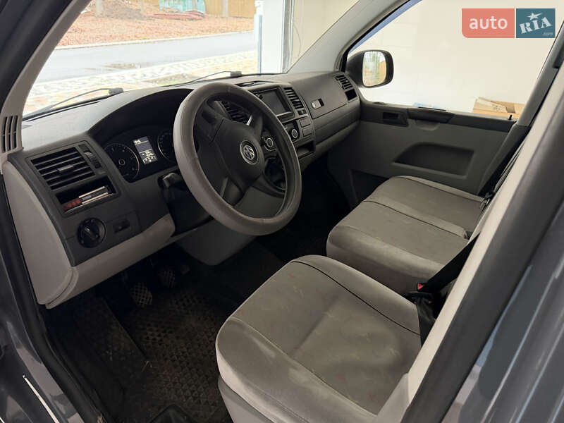 Минивэн Volkswagen Transporter 2013 в Харькове
