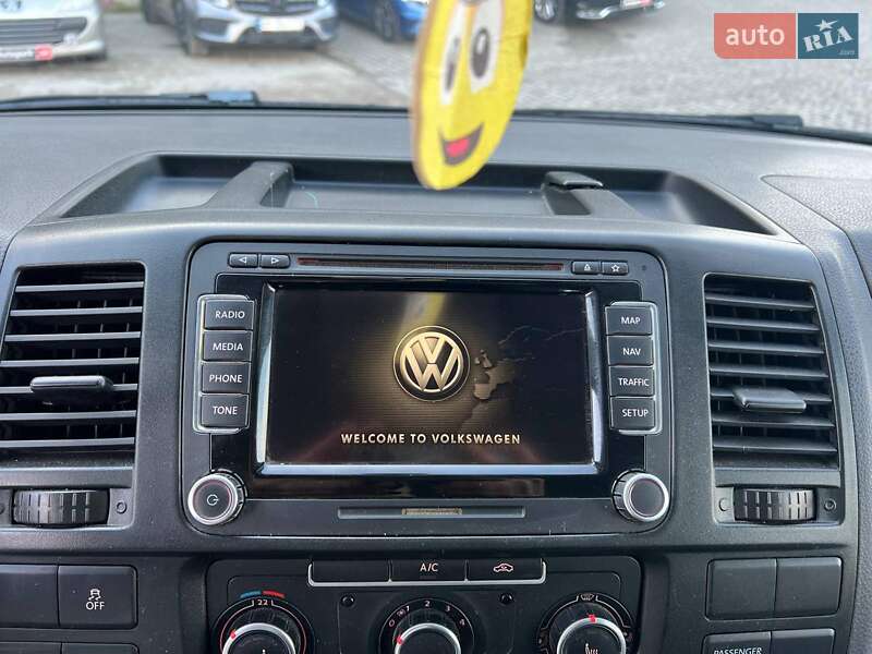 Минивэн Volkswagen Transporter 2014 в Львове
