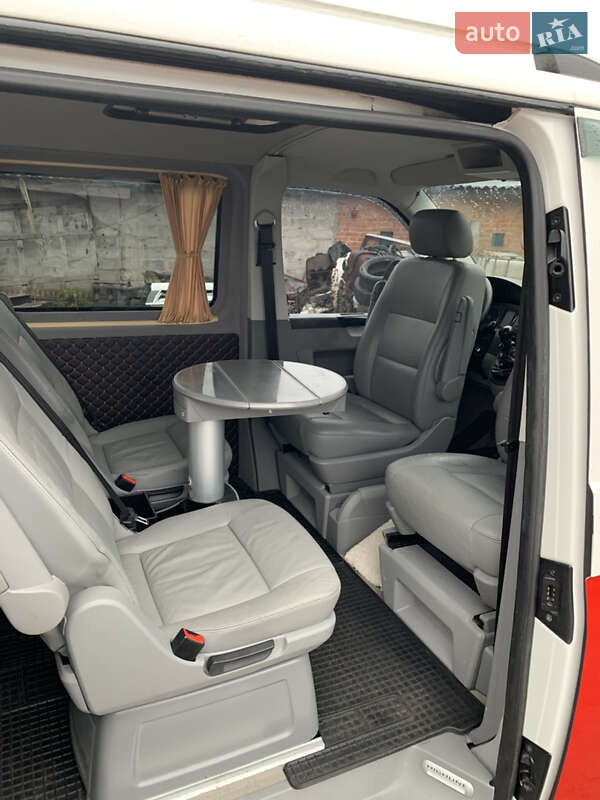 Мікроавтобус вантажний (до 3,5т) Volkswagen Transporter 2013 в Гаврилівці