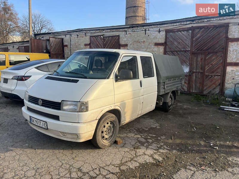 Грузопассажирский фургон Volkswagen Transporter 1994 в Ровно фото Грузопассажирский фургон Volkswagen Transporter 1994 в Ровно