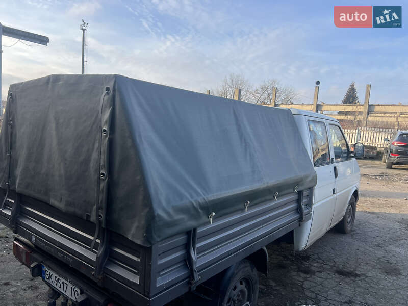 Грузопассажирский фургон Volkswagen Transporter 1994 в Ровно фото 8 Грузопассажирский фургон Volkswagen Transporter 1994 в Ровно