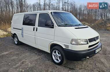 Минивэн Volkswagen Transporter 2000 в Шацке