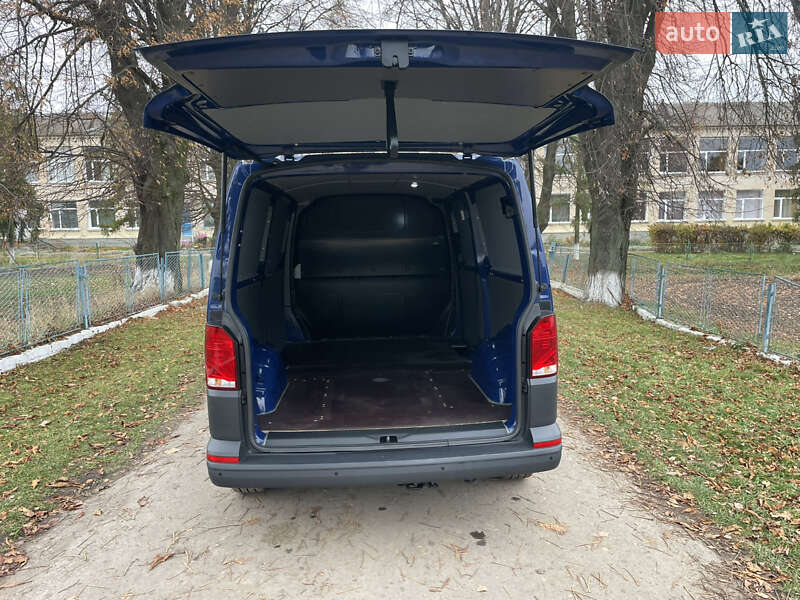 Грузовой фургон Volkswagen Transporter 2021 в Дубно